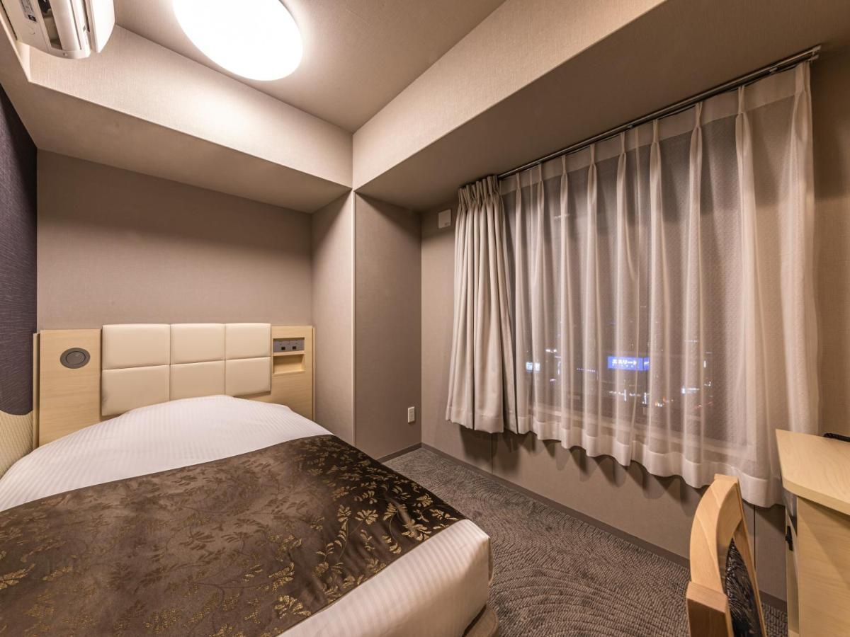 Apa Hotel Shin Osaka Eki Tower Eksteriør billede