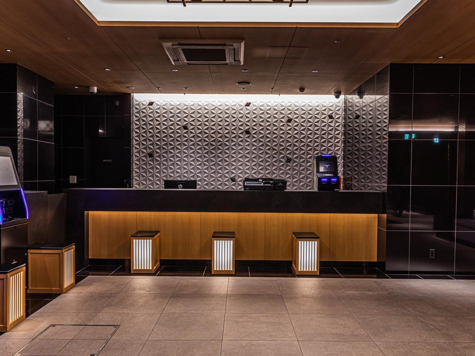 Apa Hotel Shin Osaka Eki Tower Eksteriør billede